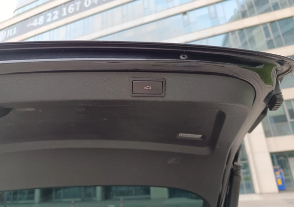Skoda Superb cena 71900 przebieg: 196739, rok produkcji 2016 z Warszawa małe 781
